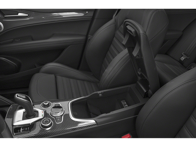2022 Alfa Romeo Stelvio Quadrifoglio