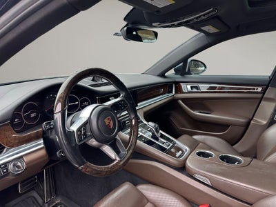 2017 Porsche Panamera 4S