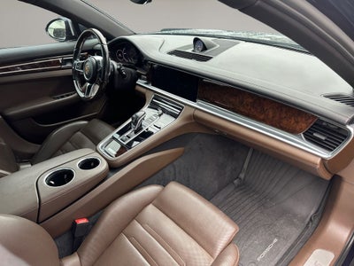 2017 Porsche Panamera 4S