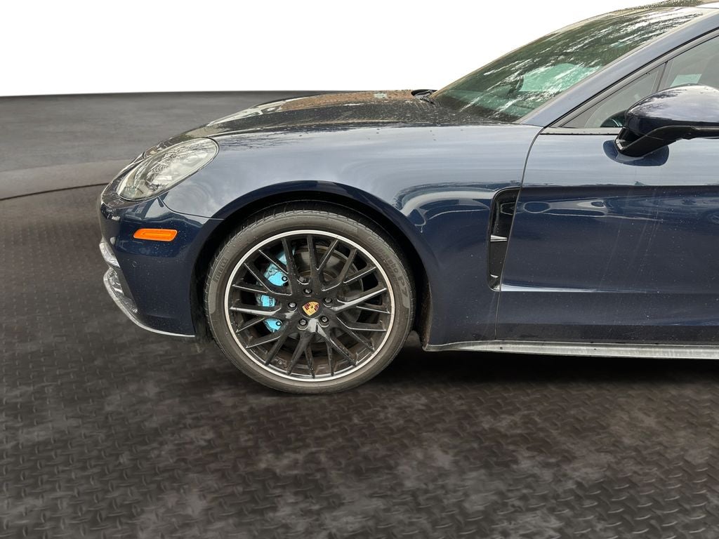 2017 Porsche Panamera 4S