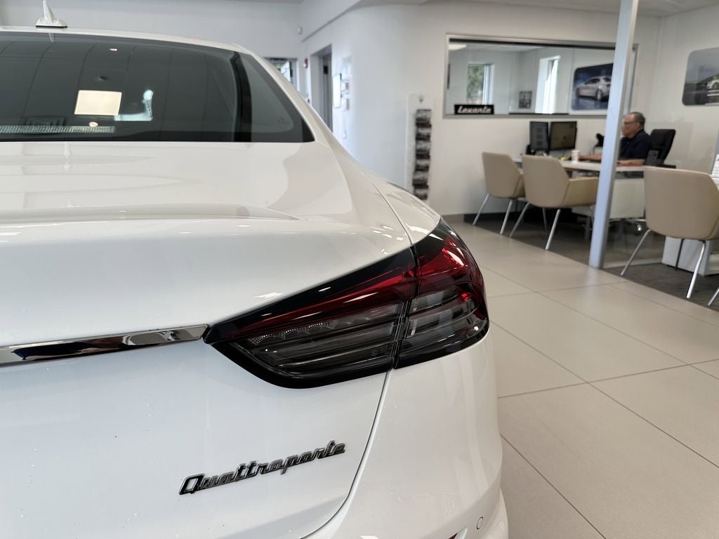 2024 Maserati Quattroporte Modena Ultima Q4