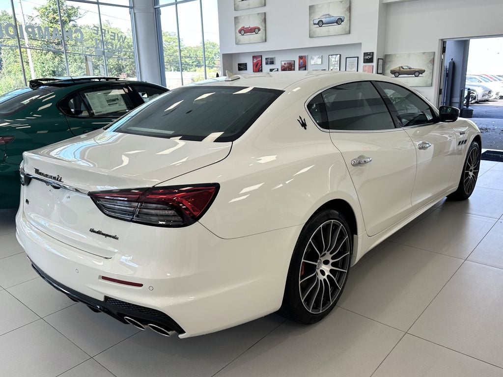 2024 Maserati Quattroporte Modena Ultima Q4