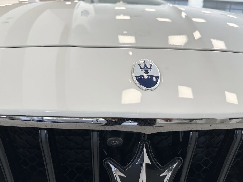 2024 Maserati Quattroporte Modena Ultima Q4