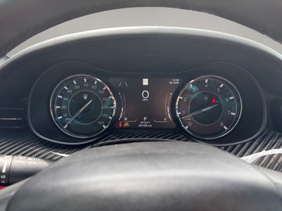 2022 Maserati Quattroporte Modena Q4