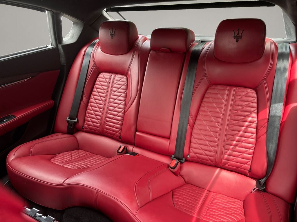 2022 Maserati Quattroporte Modena Q4