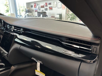 2024 Maserati Quattroporte Modena Ultima Q4