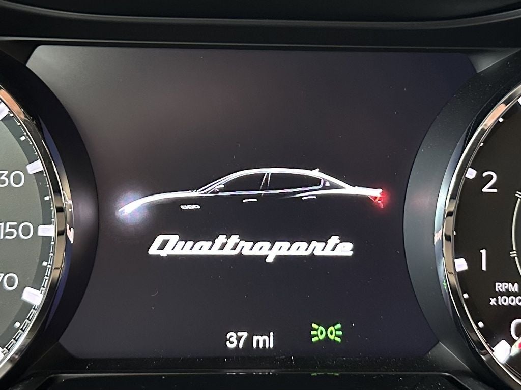 2024 Maserati Quattroporte Modena Ultima Q4