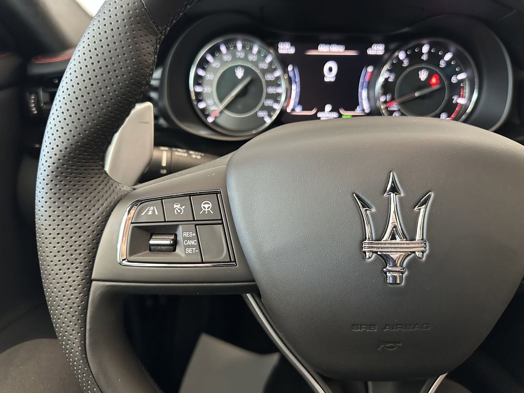 2024 Maserati Quattroporte Modena Ultima Q4