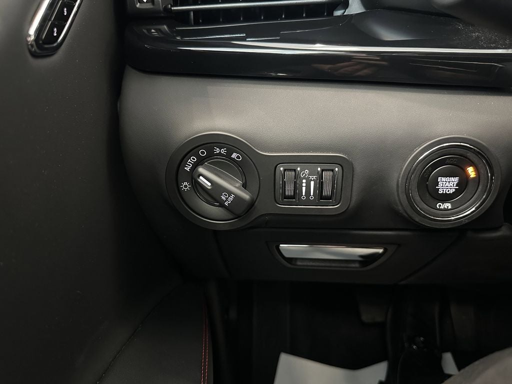 2024 Maserati Quattroporte Modena Ultima Q4