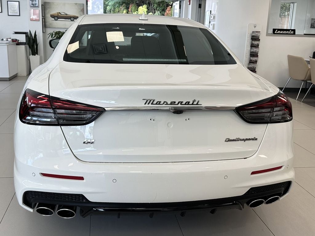2024 Maserati Quattroporte Modena Ultima Q4