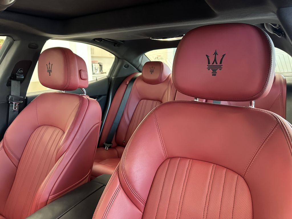 2023 Maserati Ghibli Modena Q4