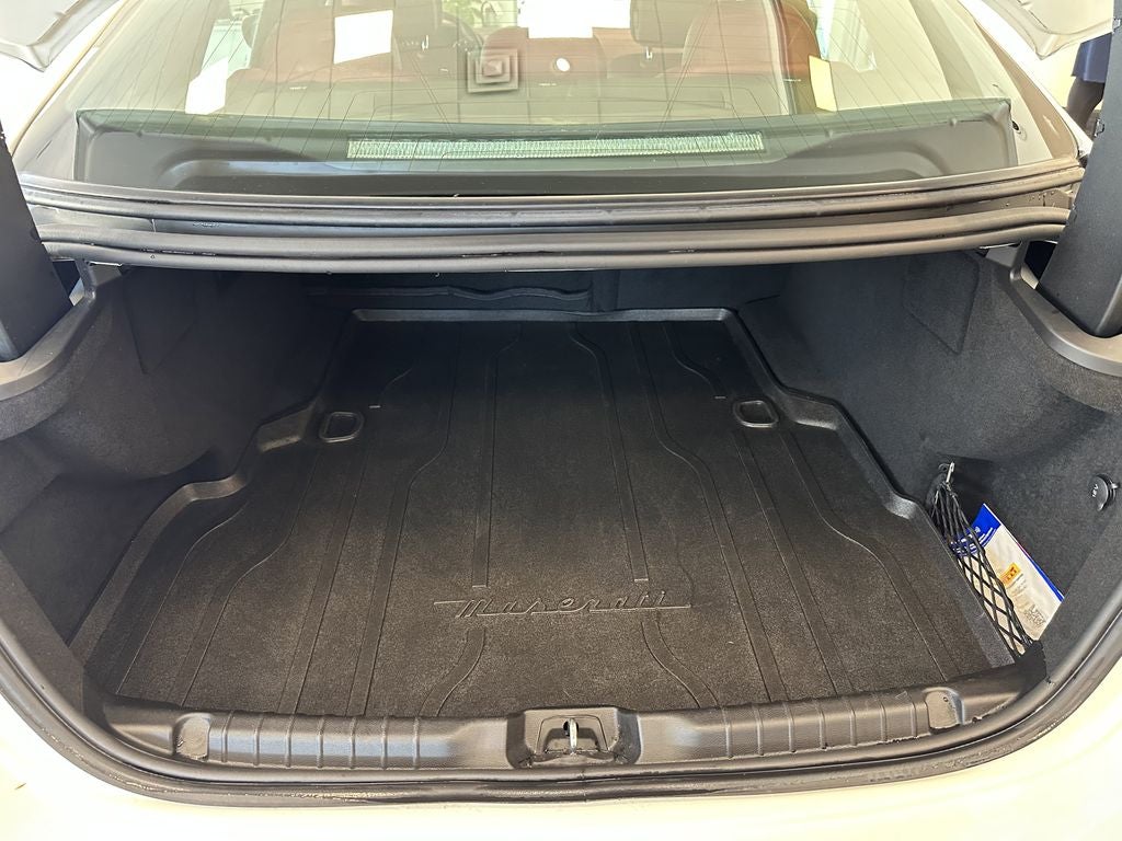 2023 Maserati Ghibli Modena Q4