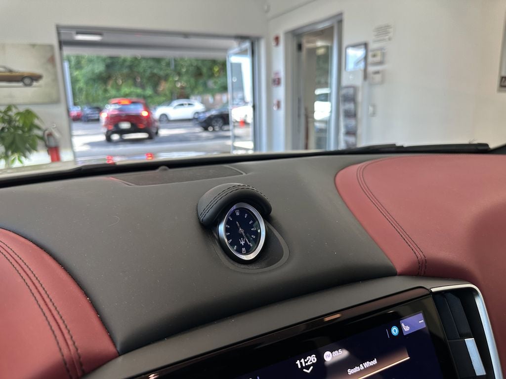 2023 Maserati Ghibli Modena Q4