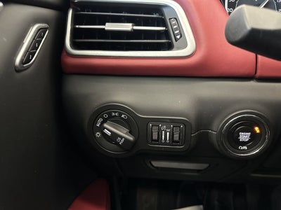 2023 Maserati Ghibli Modena Q4