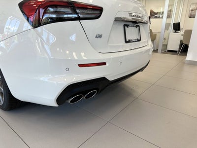 2023 Maserati Ghibli Modena Q4