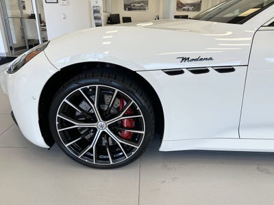 2024 Maserati GranTurismo Modena