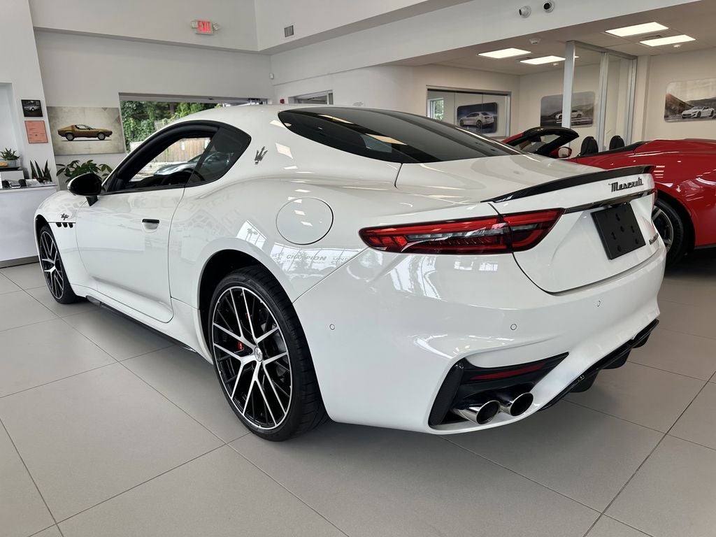 2024 Maserati GranTurismo Trofeo