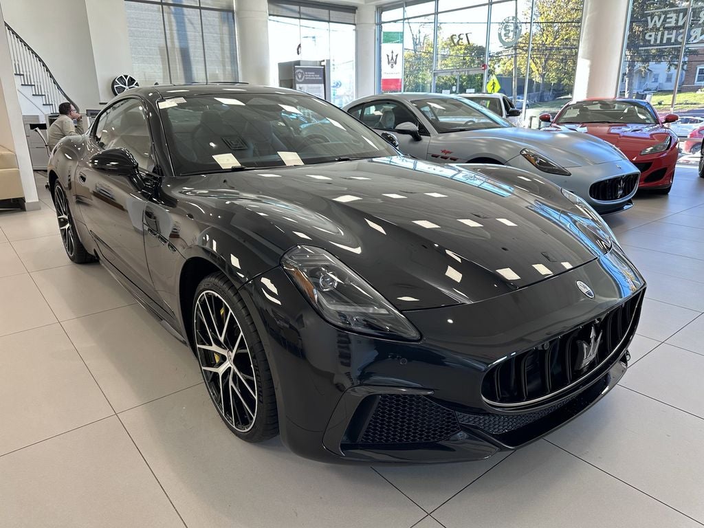 2024 Maserati GranTurismo Trofeo