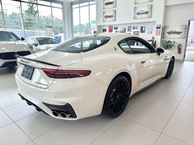 2024 Maserati GranTurismo Trofeo