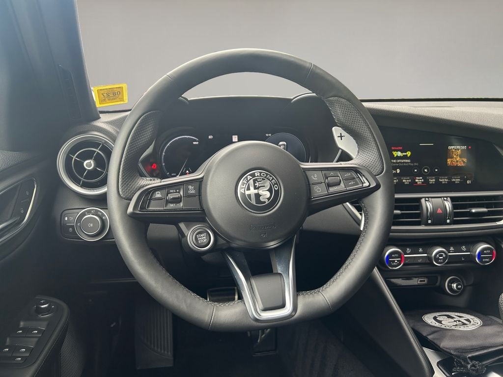 2025 Alfa Romeo Giulia AWD