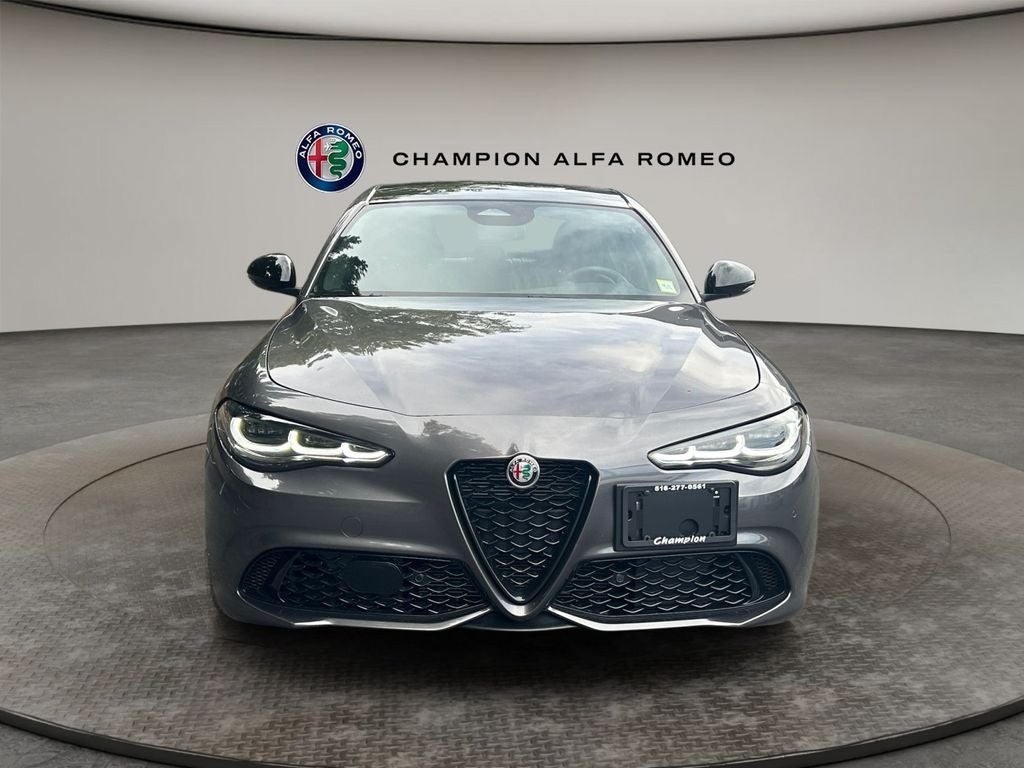 2025 Alfa Romeo Giulia AWD