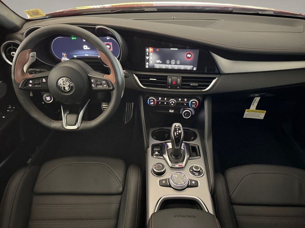 2025 Alfa Romeo Giulia GIULIA INTENSA AWD