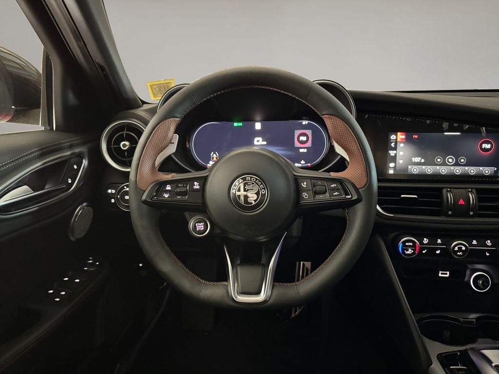 2025 Alfa Romeo Giulia GIULIA INTENSA AWD