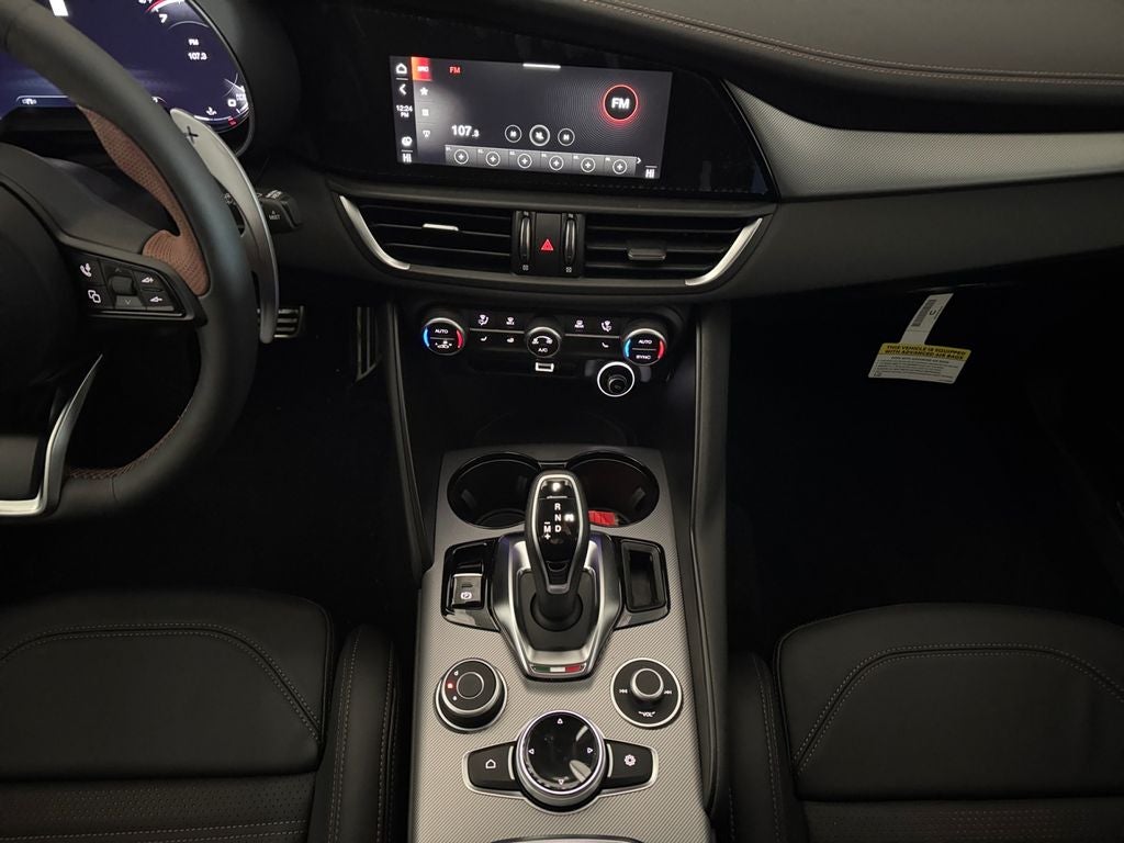 2025 Alfa Romeo Giulia GIULIA INTENSA AWD