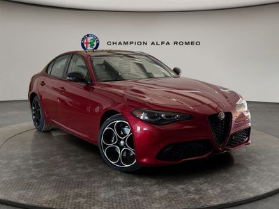 2025 Alfa Romeo Giulia GIULIA INTENSA AWD