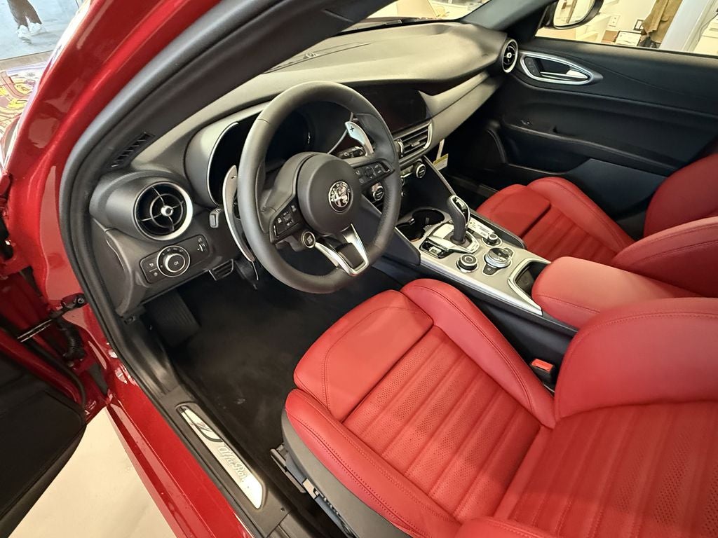 2025 Alfa Romeo Giulia GIULIA AWD