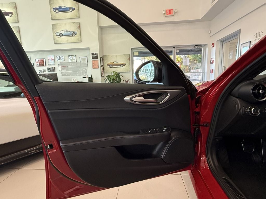 2025 Alfa Romeo Giulia GIULIA AWD