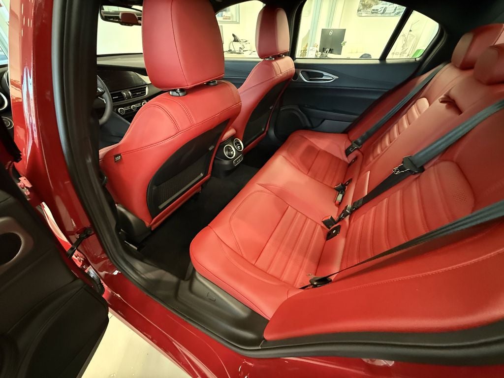 2025 Alfa Romeo Giulia GIULIA AWD