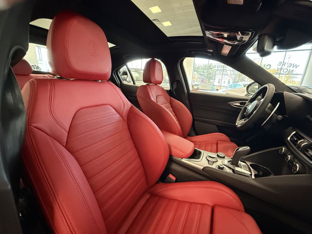 2025 Alfa Romeo Giulia GIULIA AWD
