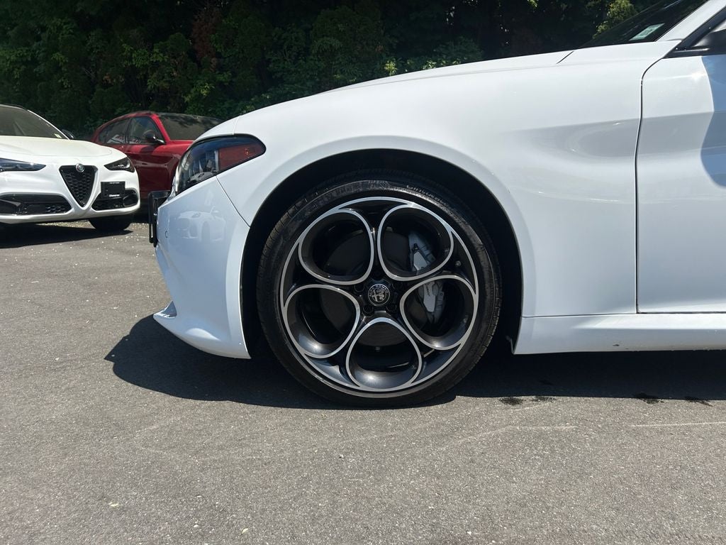 2025 Alfa Romeo Giulia AWD