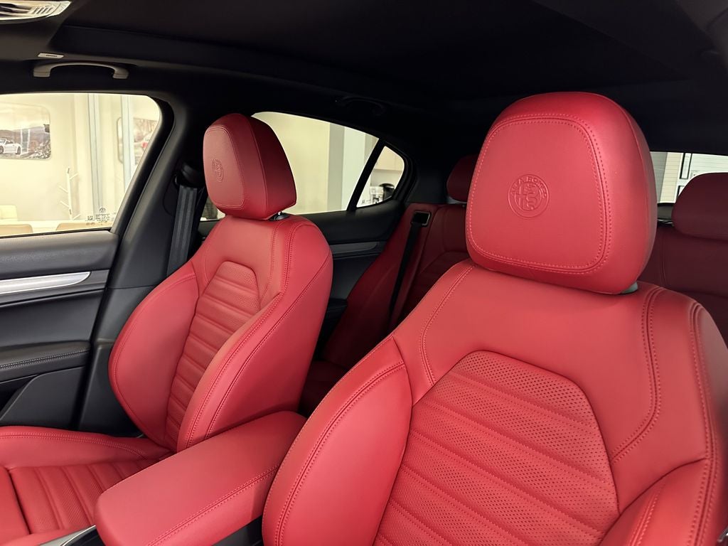 2025 Alfa Romeo Stelvio STELVIO AWD