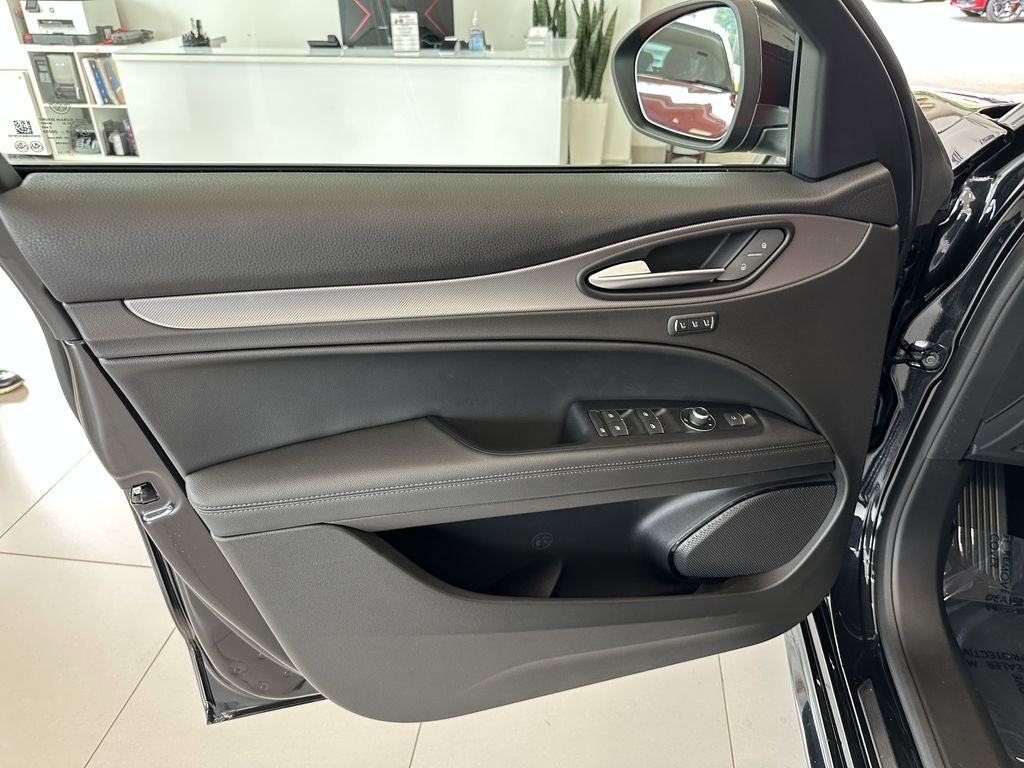 2025 Alfa Romeo Stelvio STELVIO AWD