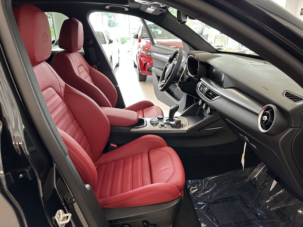 2025 Alfa Romeo Stelvio STELVIO AWD