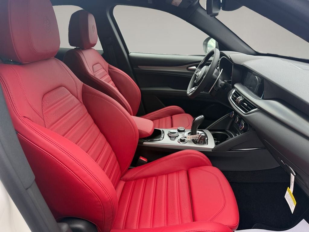 2025 Alfa Romeo Stelvio STELVIO AWD