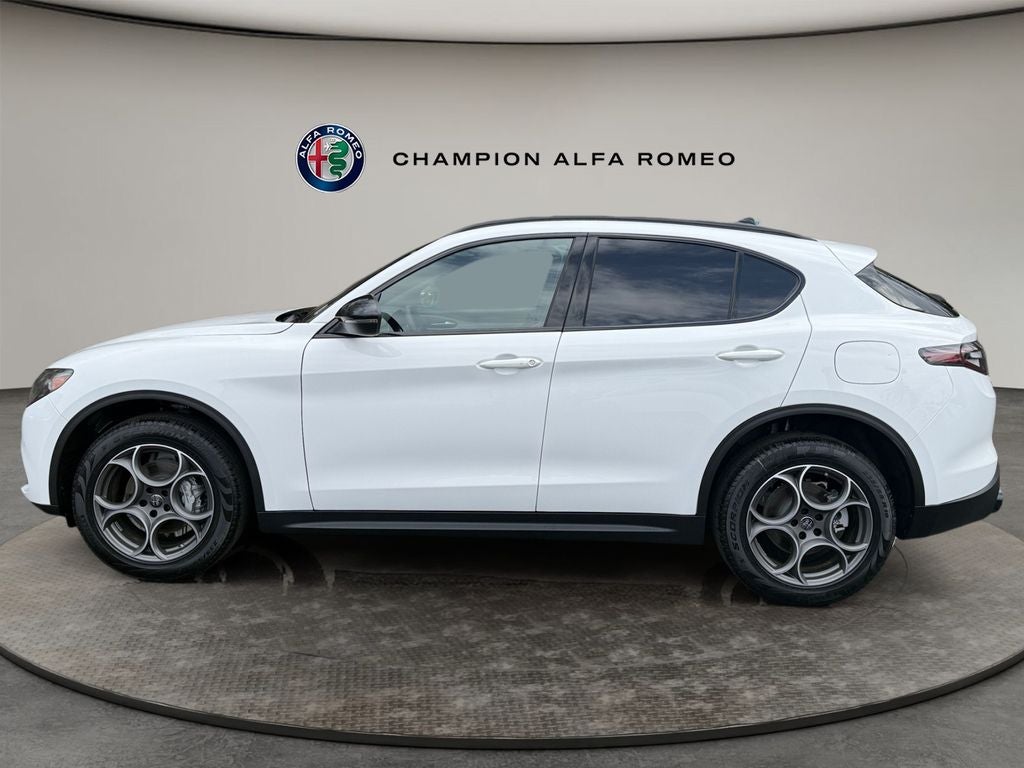 2025 Alfa Romeo Stelvio STELVIO AWD