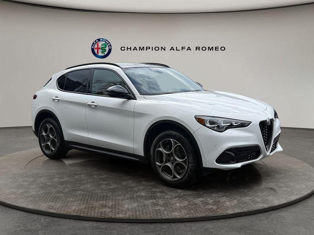 2025 Alfa Romeo Stelvio STELVIO AWD