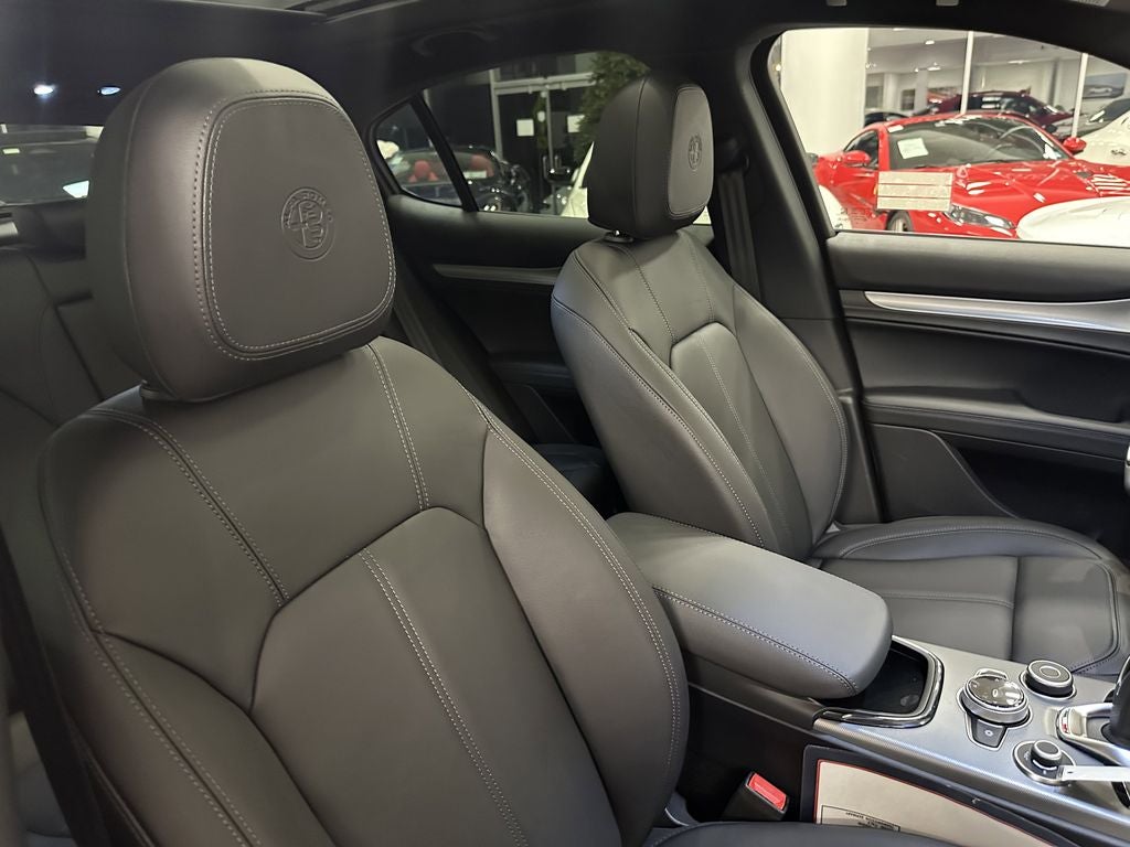 2025 Alfa Romeo Stelvio STELVIO AWD