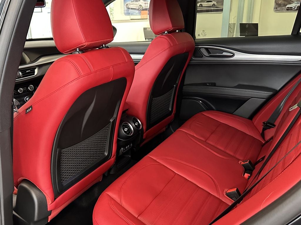 2025 Alfa Romeo Stelvio STELVIO AWD