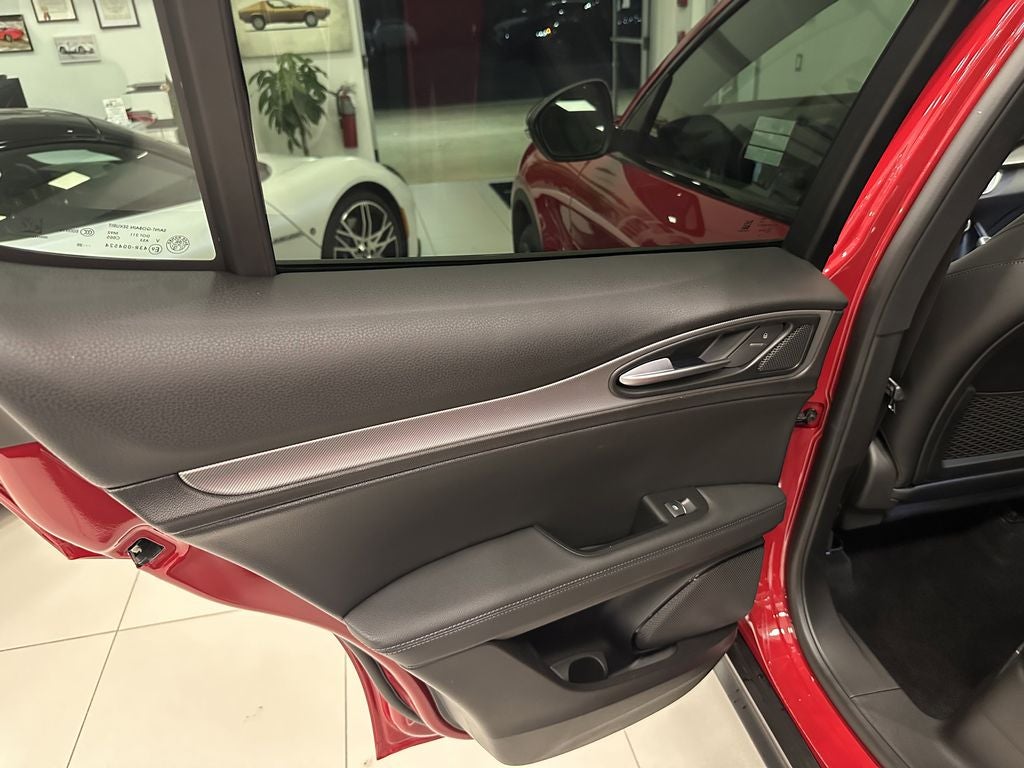 2025 Alfa Romeo Stelvio STELVIO AWD