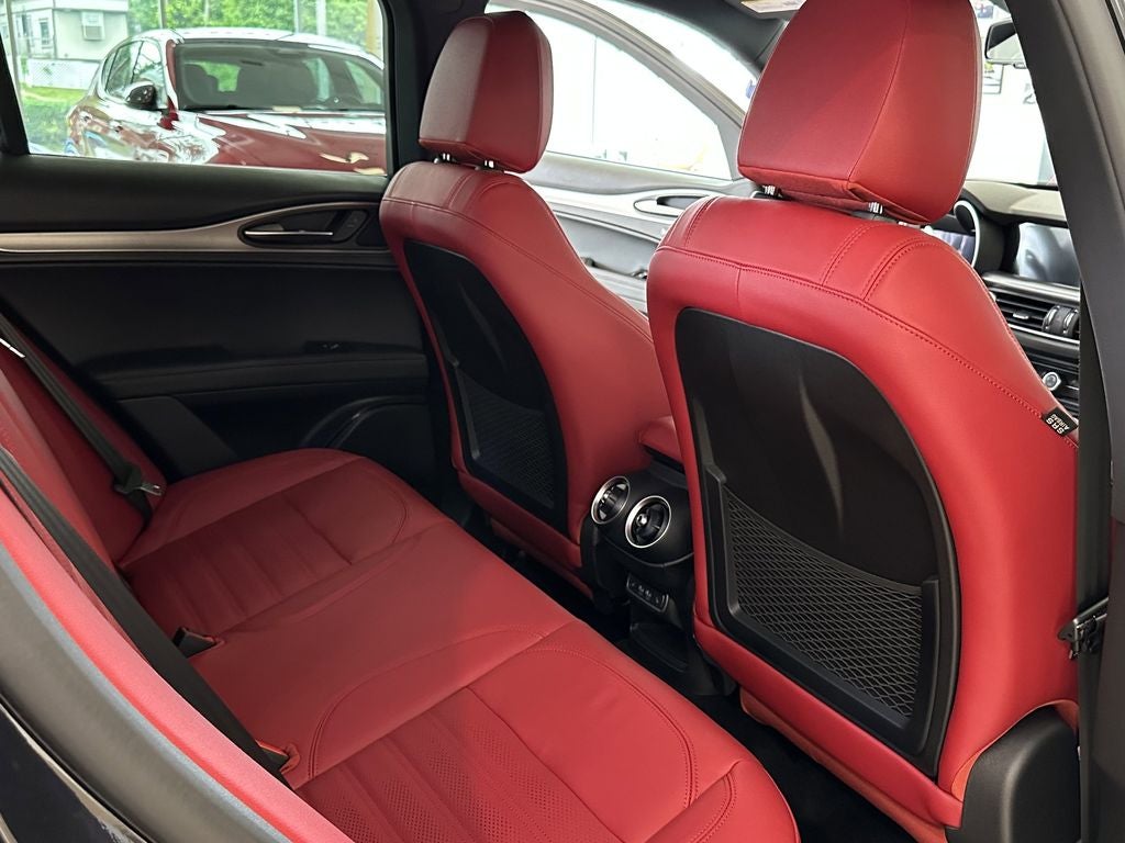 2025 Alfa Romeo Stelvio STELVIO AWD