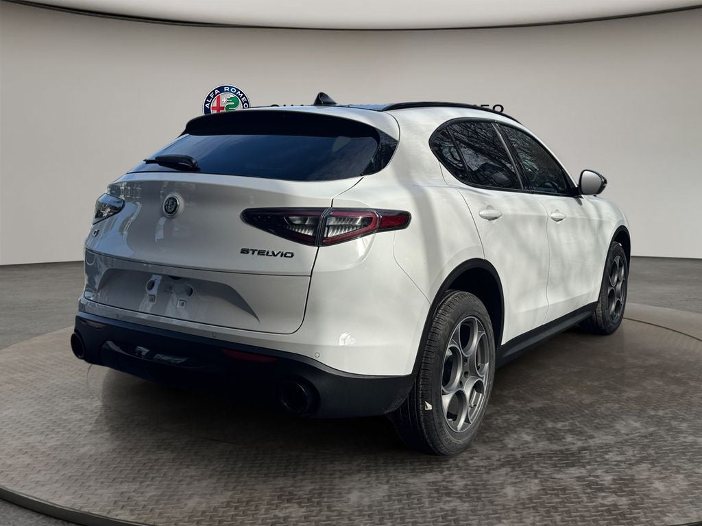 2026 Alfa Romeo Stelvio STELVIO AWD