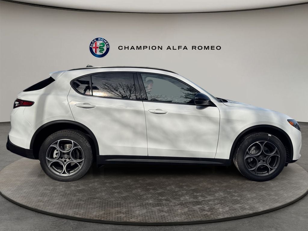 2026 Alfa Romeo Stelvio STELVIO AWD
