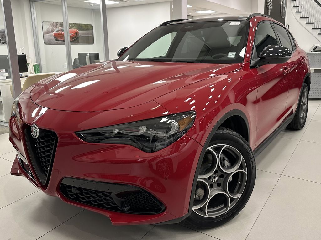 2025 Alfa Romeo Stelvio STELVIO AWD