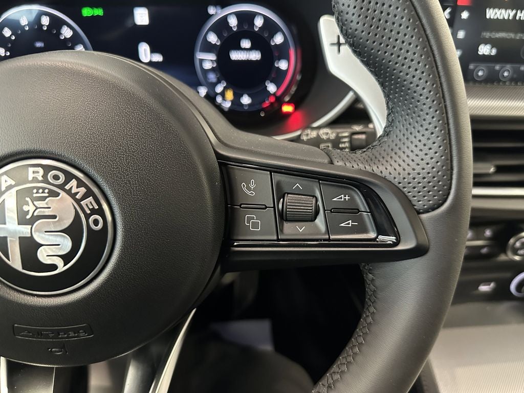 2025 Alfa Romeo Stelvio STELVIO AWD