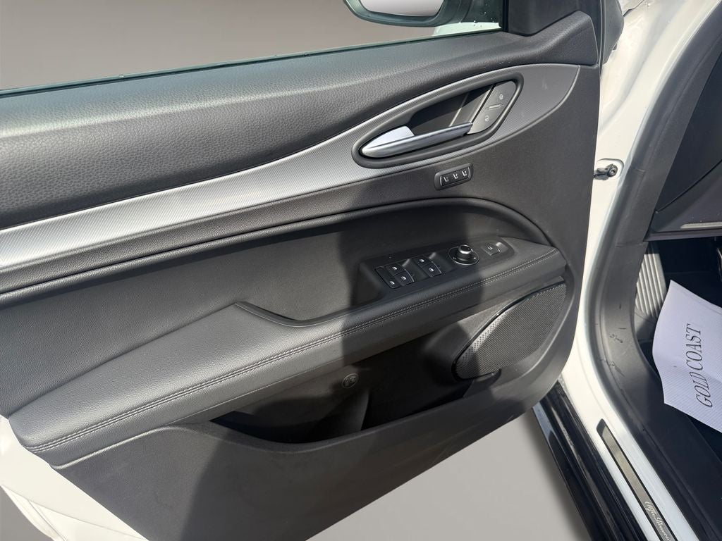 2025 Alfa Romeo Stelvio STELVIO AWD