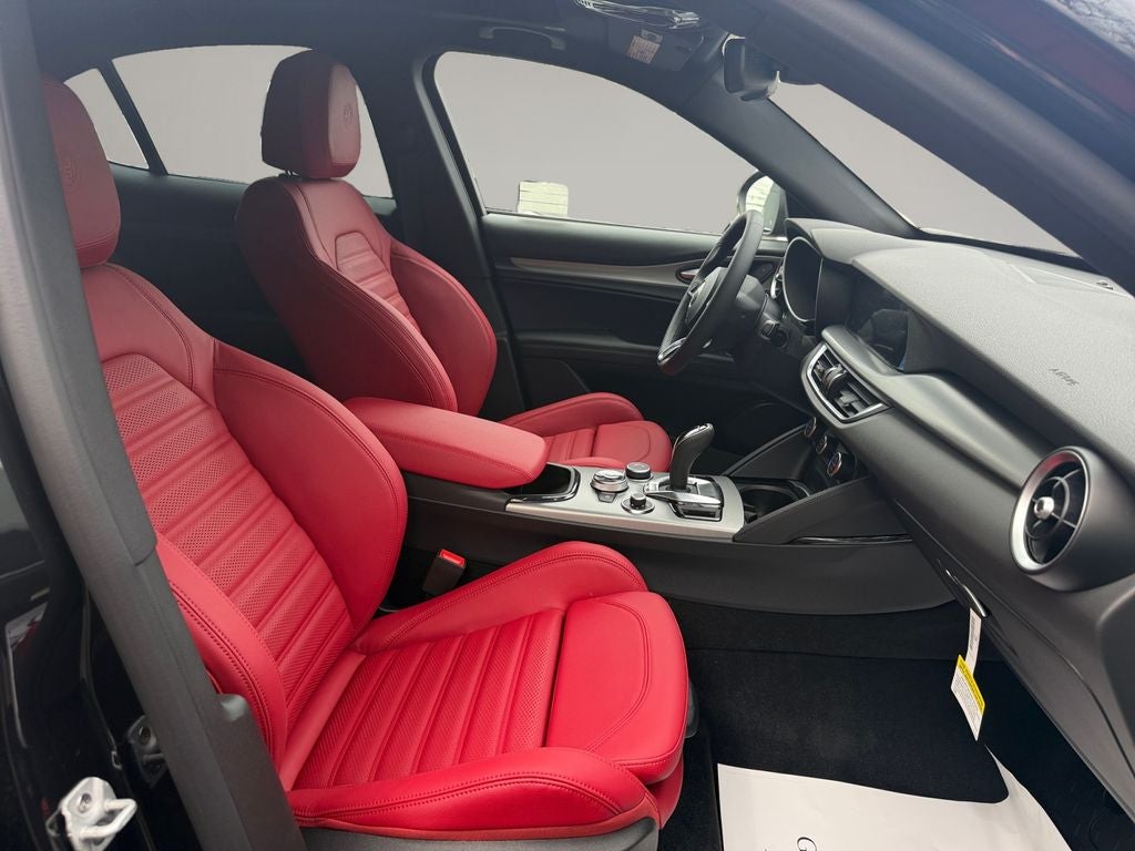2026 Alfa Romeo Stelvio STELVIO AWD